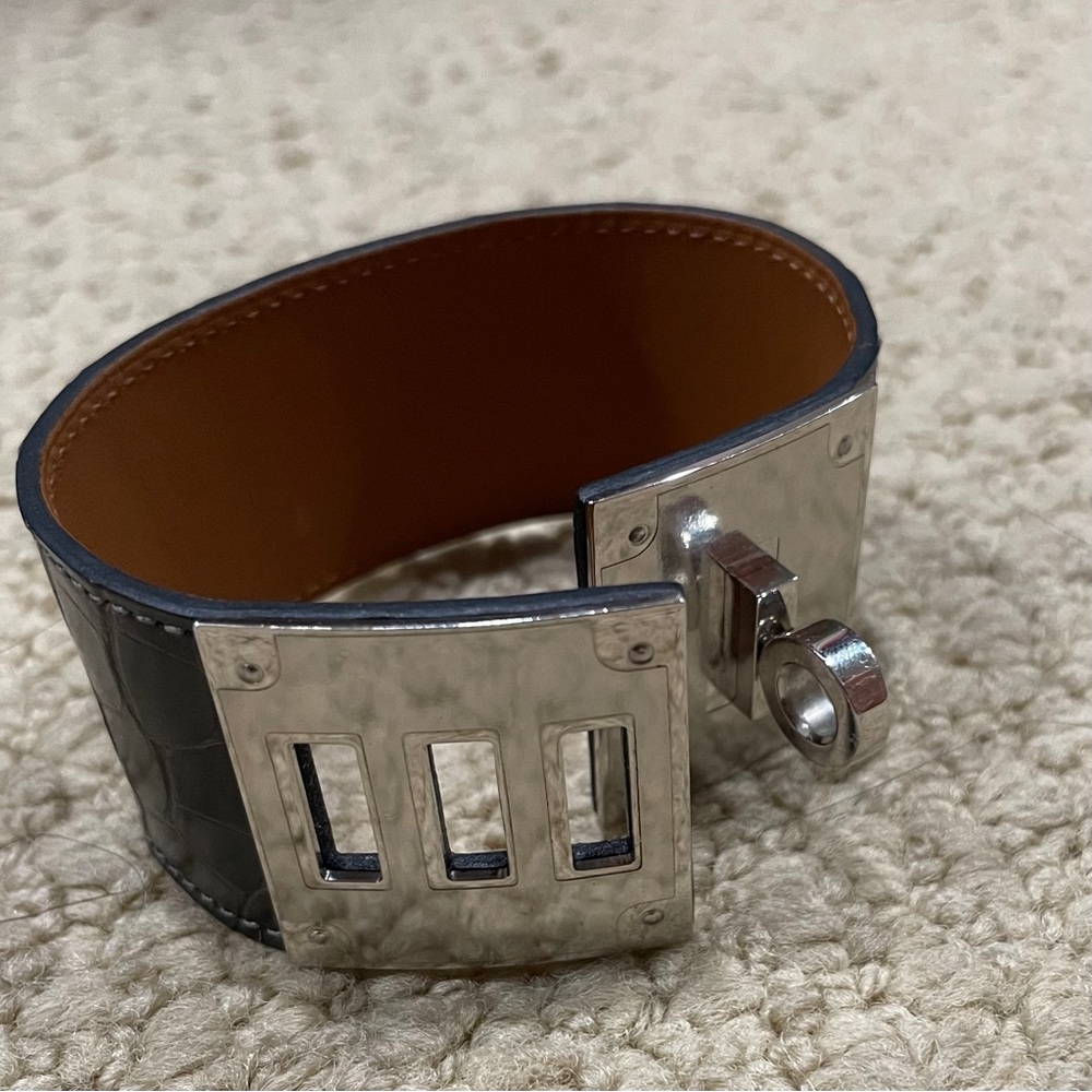 hermes kelly dog wrap bracelet in dark brown crocodile - Picture 2 of 5